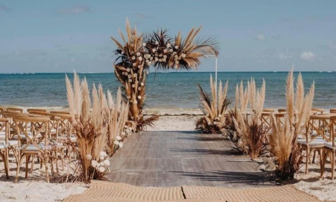 Ceremonia de boda en la playa de Isla Fuerte